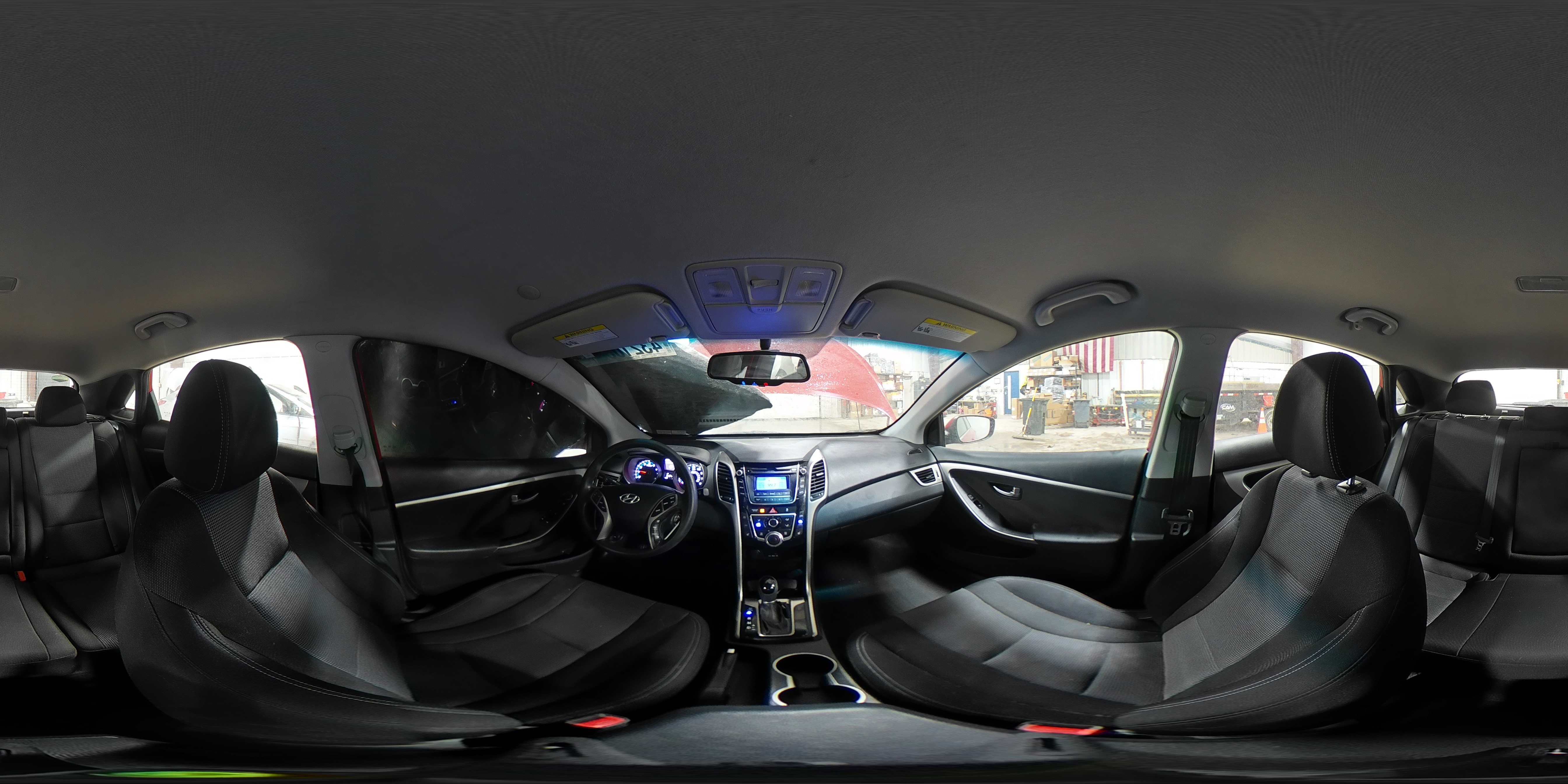 2013 Hyundai Elantra - Image 12
