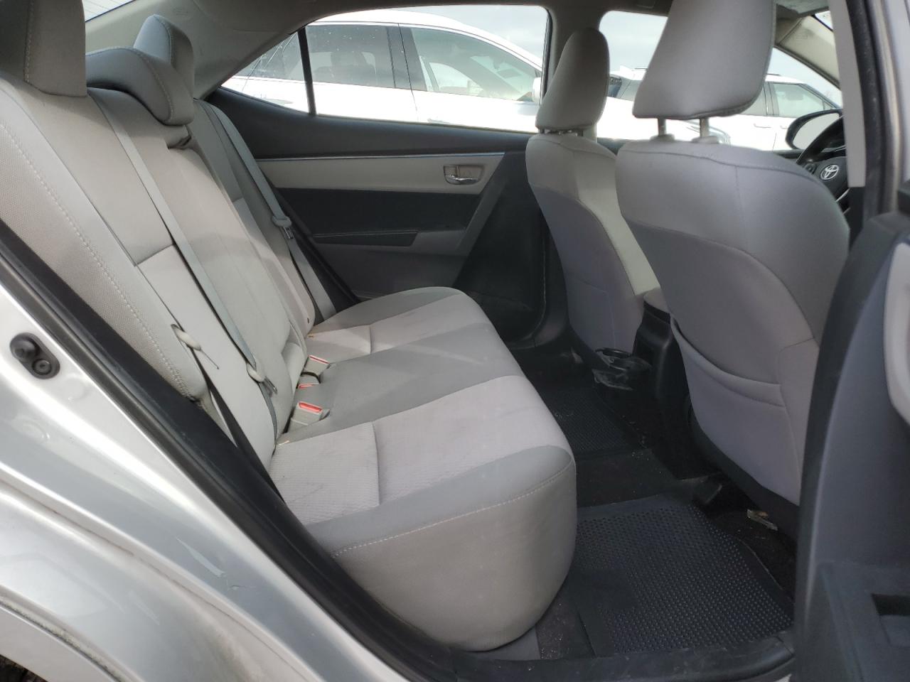 2015 Toyota Corolla - Image 10