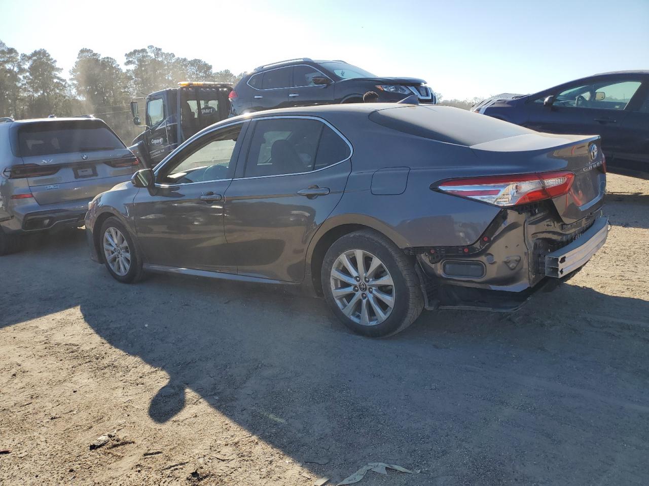 4T1C11AK7LU511438 2020 TOYOTA CAMRY - Image 2