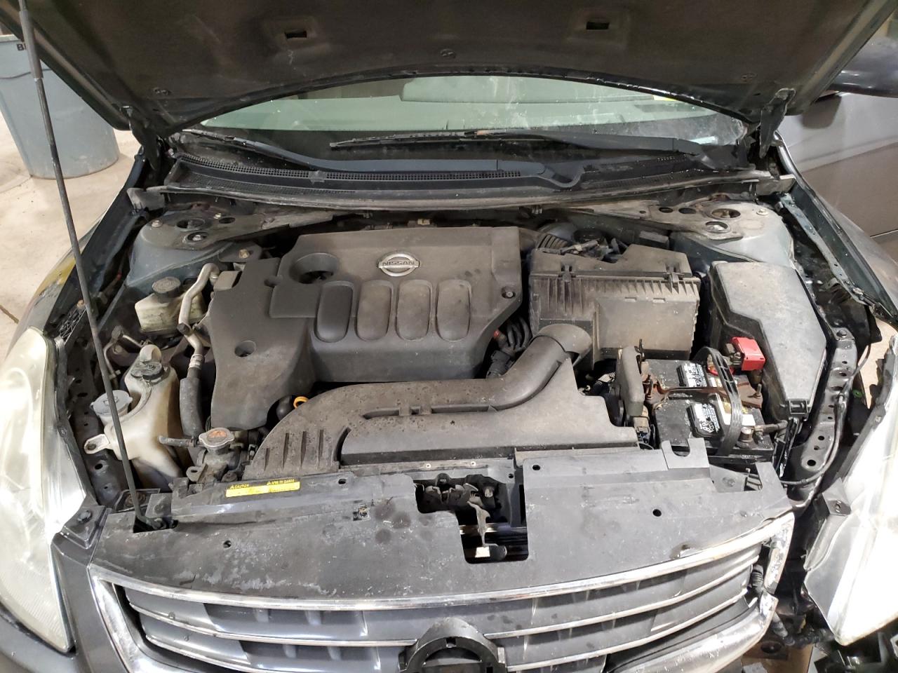 2011 Nissan Altima - Image 11