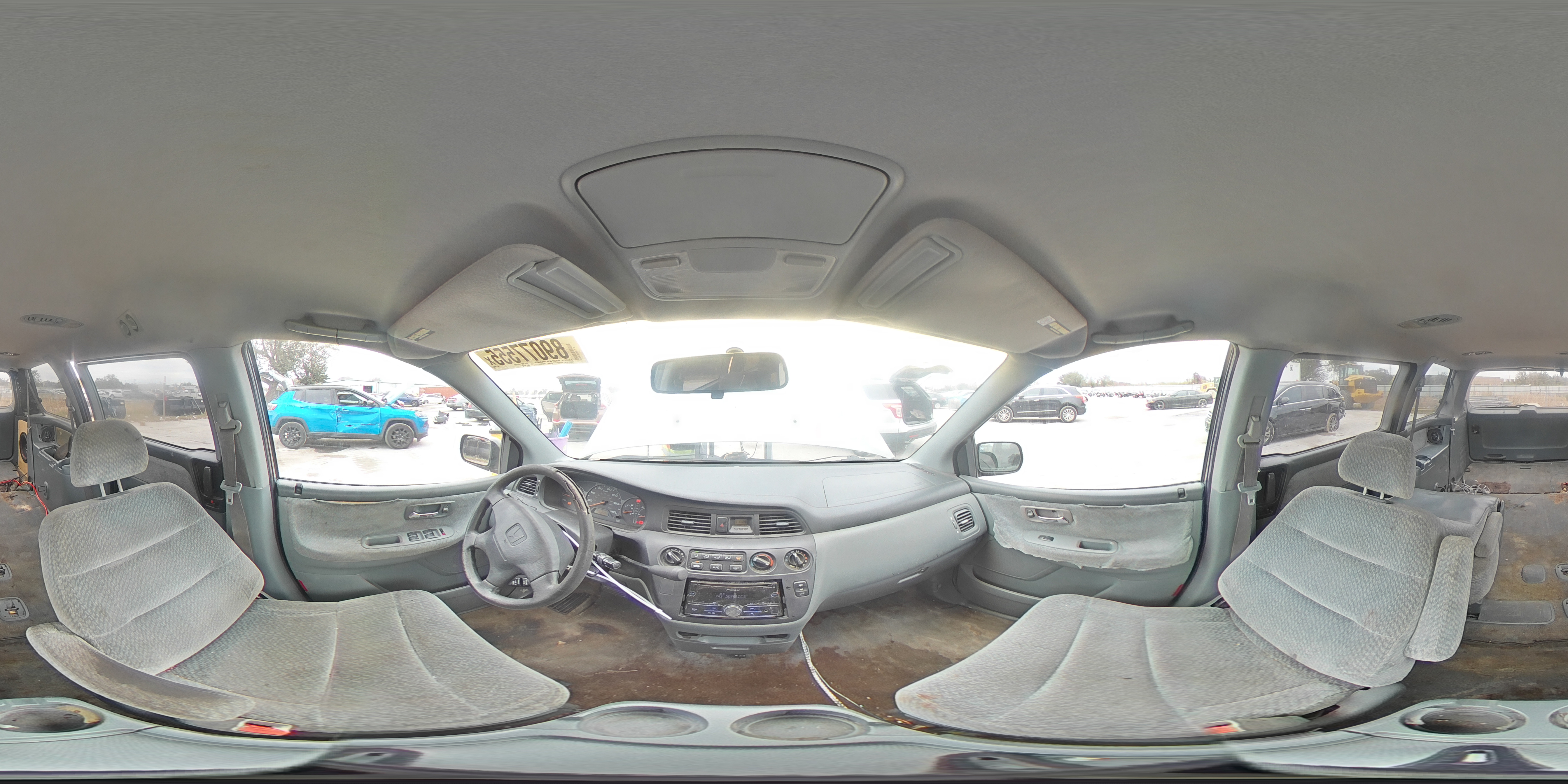 2001 Honda Odyssey - Image 13
