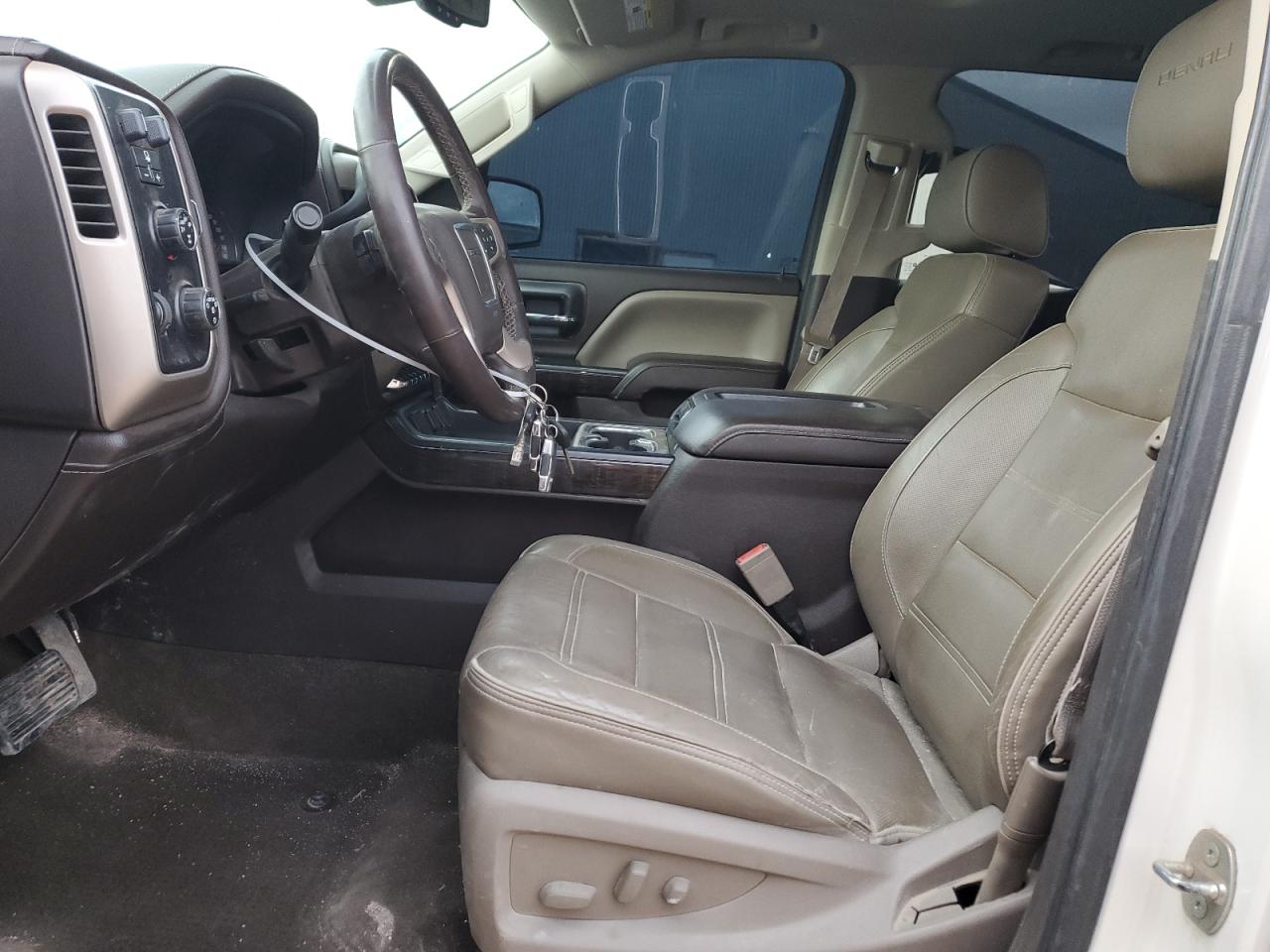 2015 GMC Sierra - Image 7
