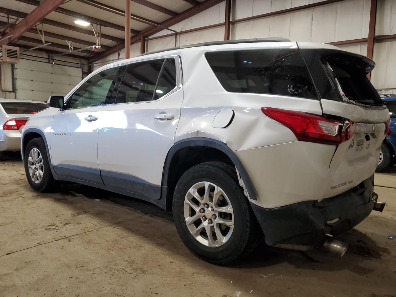 2019 Chevrolet Traverse - Image 2