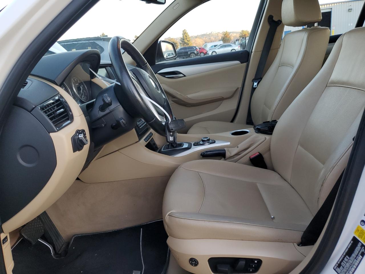 2015 BMW X1 - Image 7