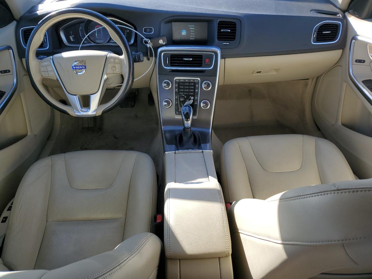 2016 Volvo S60 - Image 8