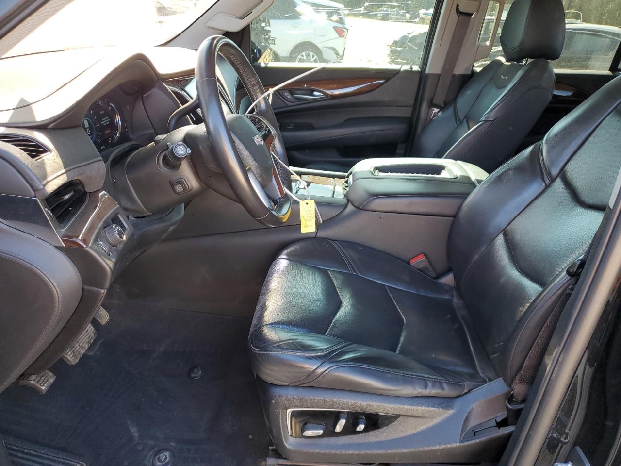 2019 Cadillac Escalade - Image 7