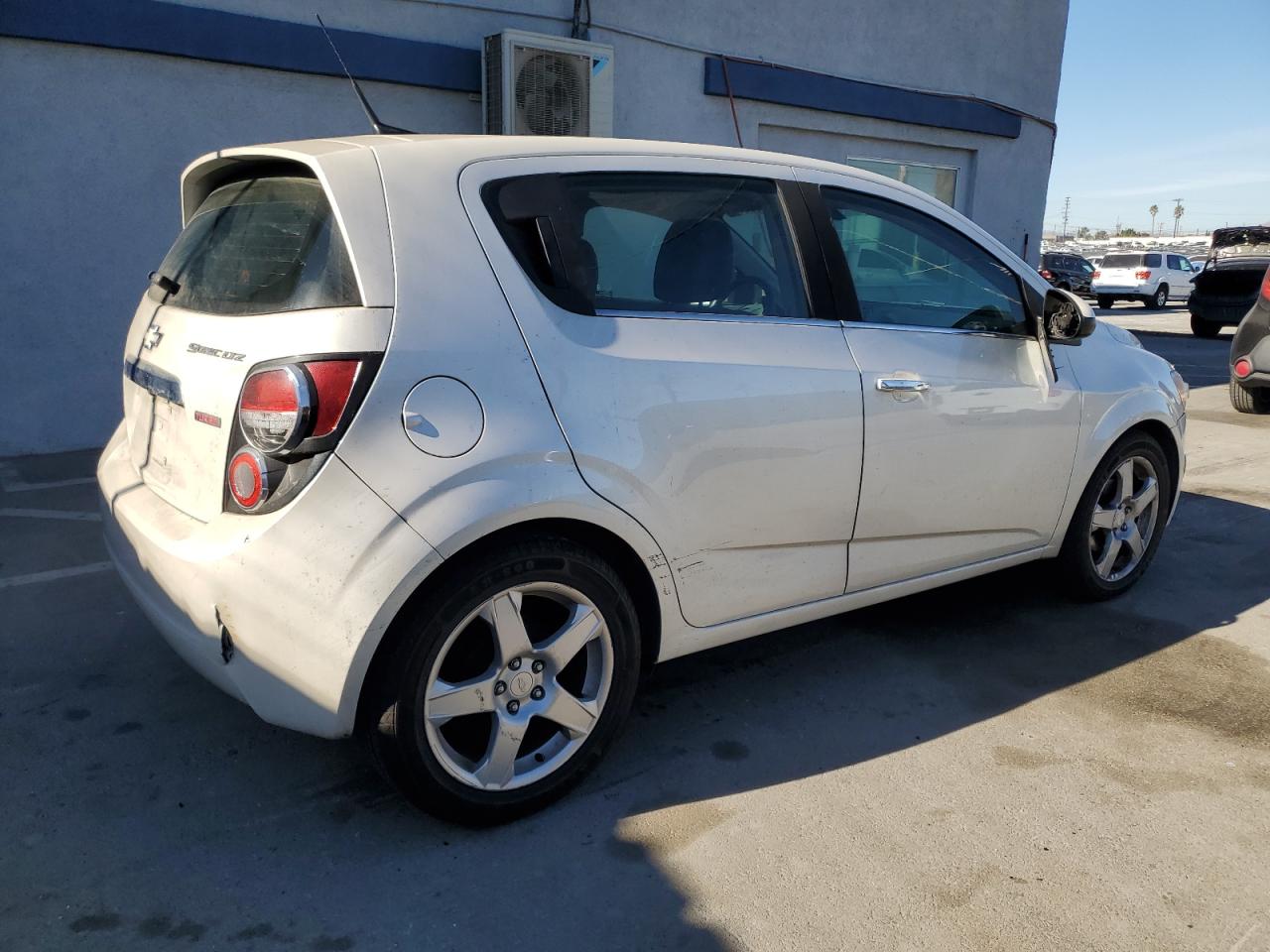 VIN 1G1JE6SBXE4147278 2014 CHEVROLET SONIC no.3