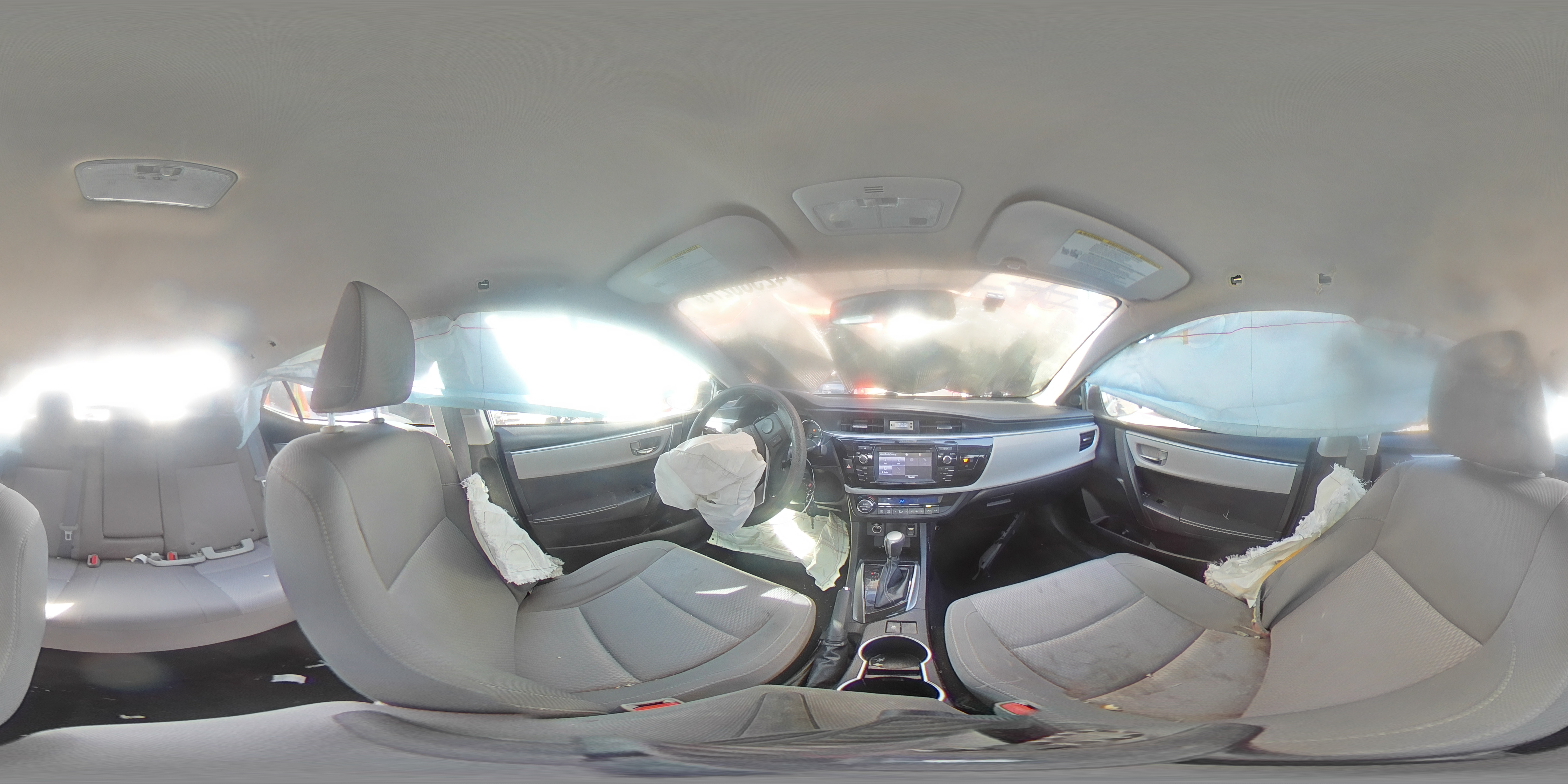2015 Toyota Corolla - Image 12