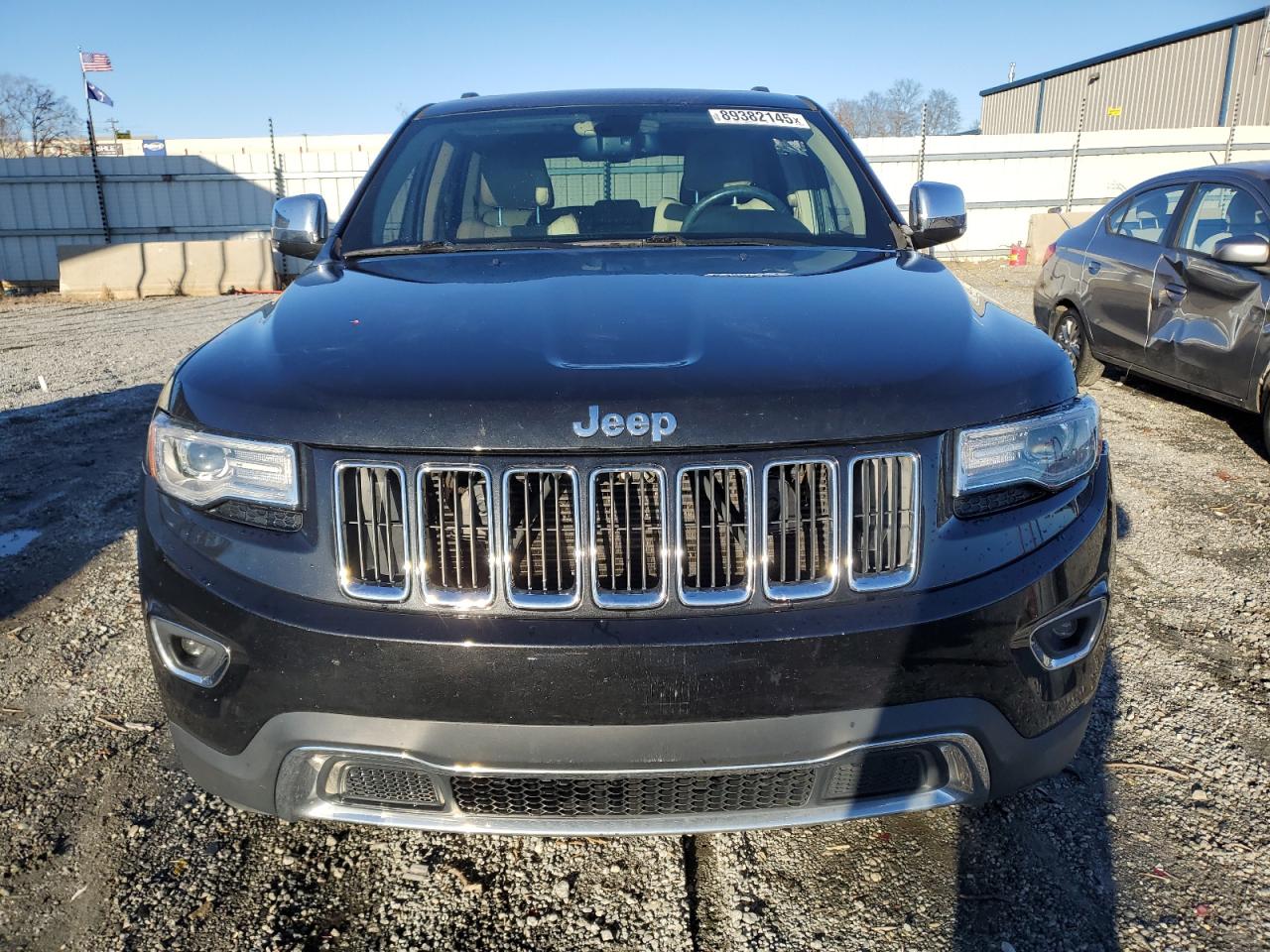 2015 Jeep Grand Cherokee - Image 5