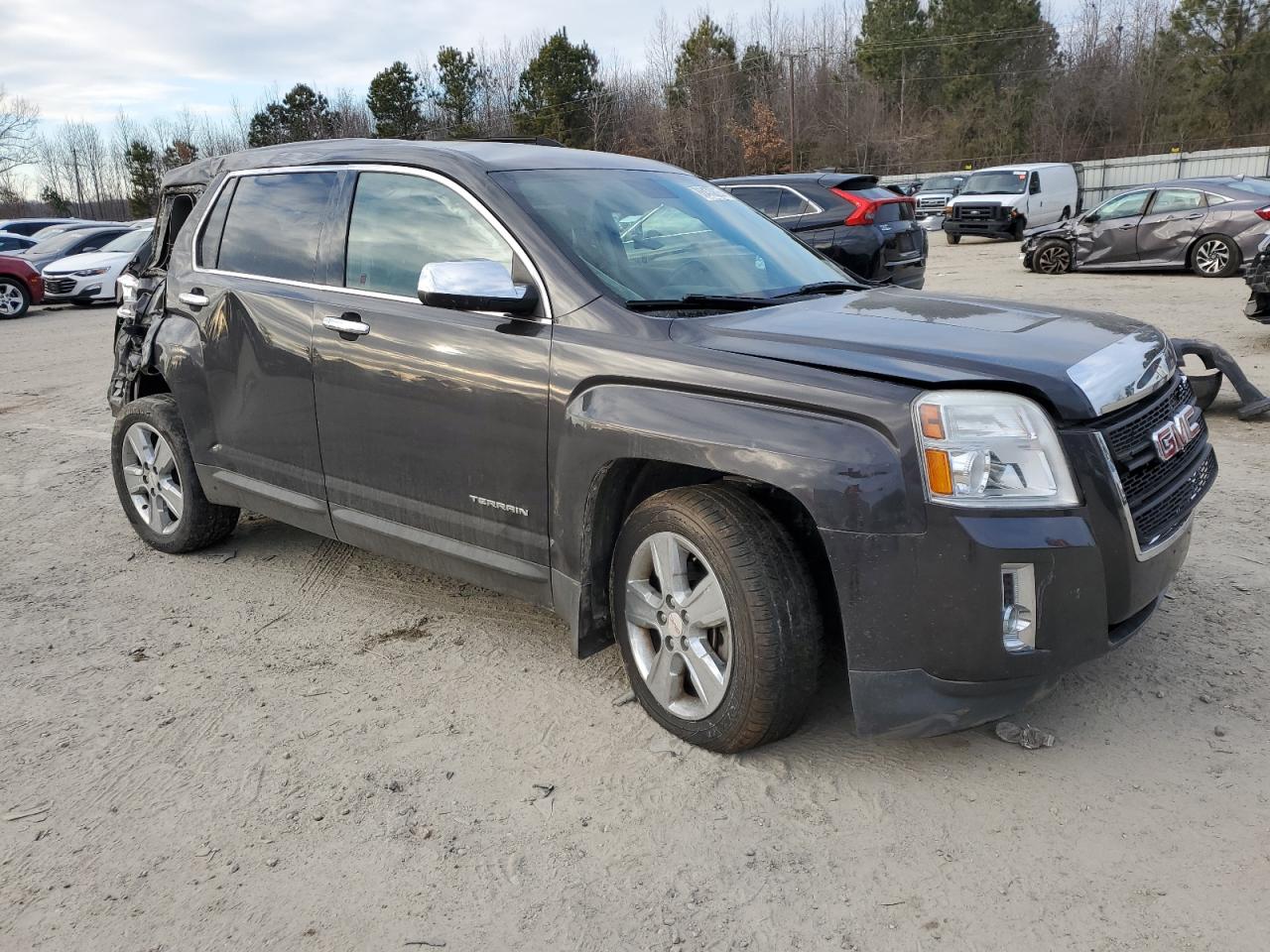 2015 GMC Terrain - Image 4