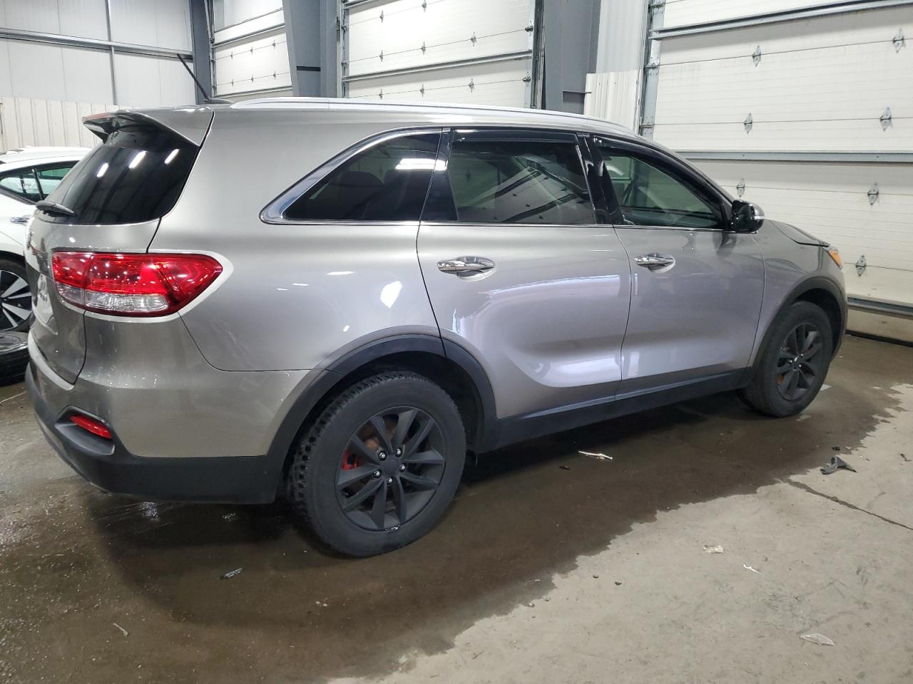 2017 Kia Sorento - Image 3