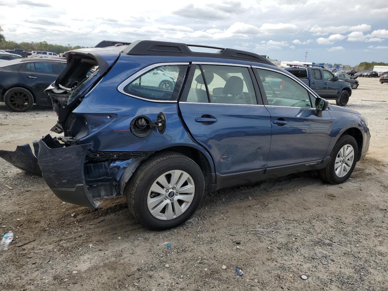 2019 Subaru Outback - Image 3