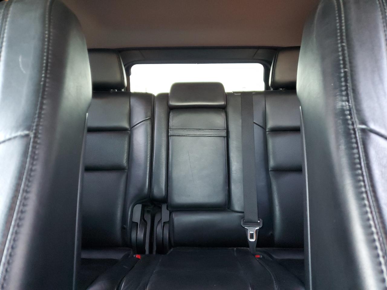 2011 Jeep Grand Cherokee - Image 10