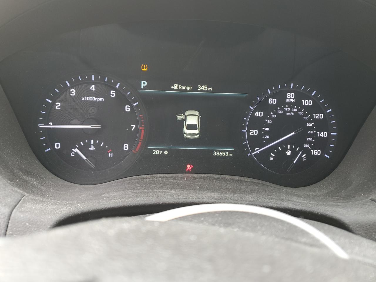 2018 Genesis G80 - Image 9