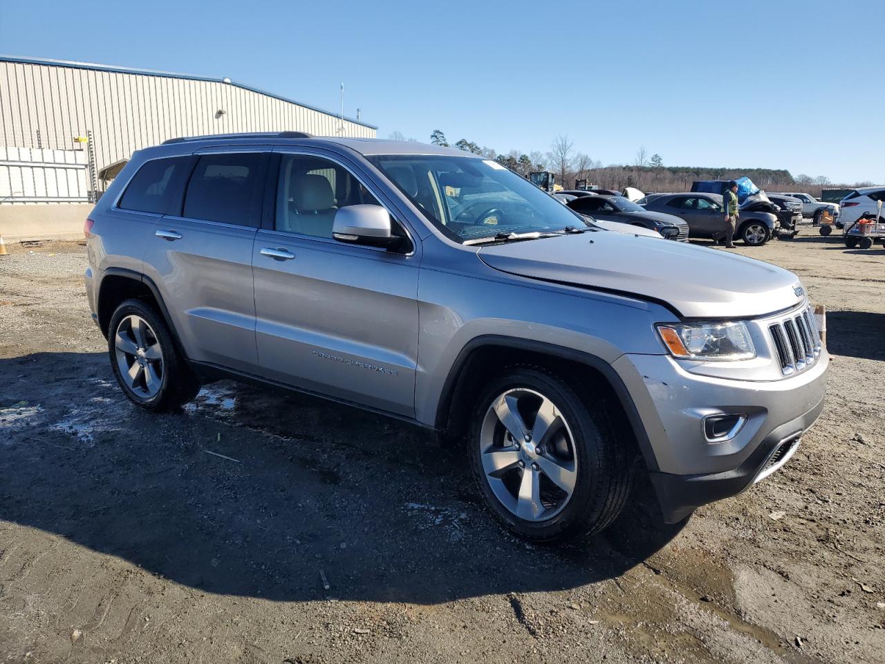 2014 Jeep Grand Cherokee - Image 4