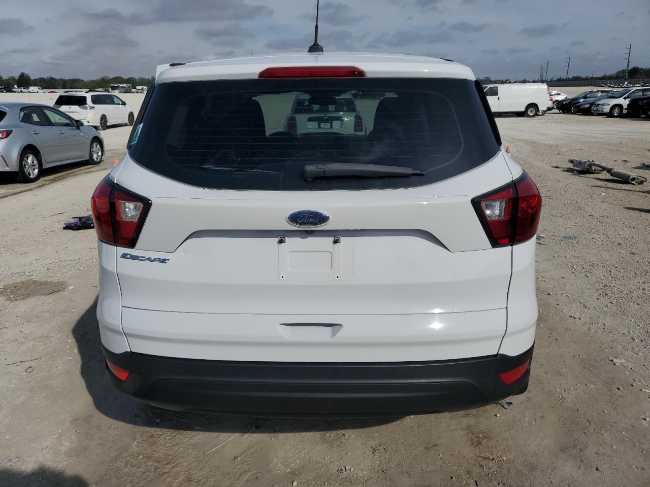 2019 Ford Escape - Image 6