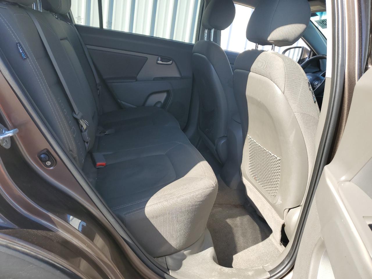 2012 Kia Sportage - Image 10