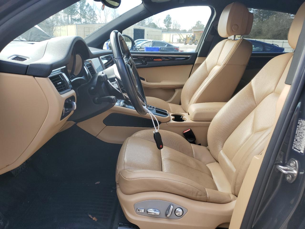 2018 Porsche Macan VIN: WP1AA2A59JLB12589 Lot: 41423025