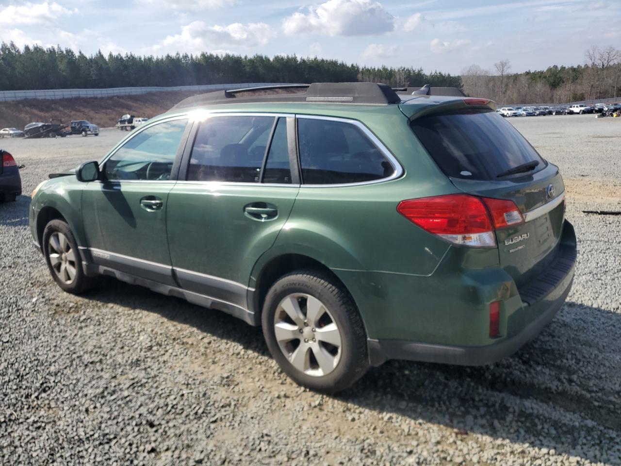 2011 Subaru Outback - Image 2