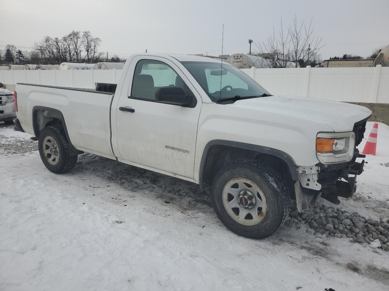 2015 GMC Sierra - Image 4