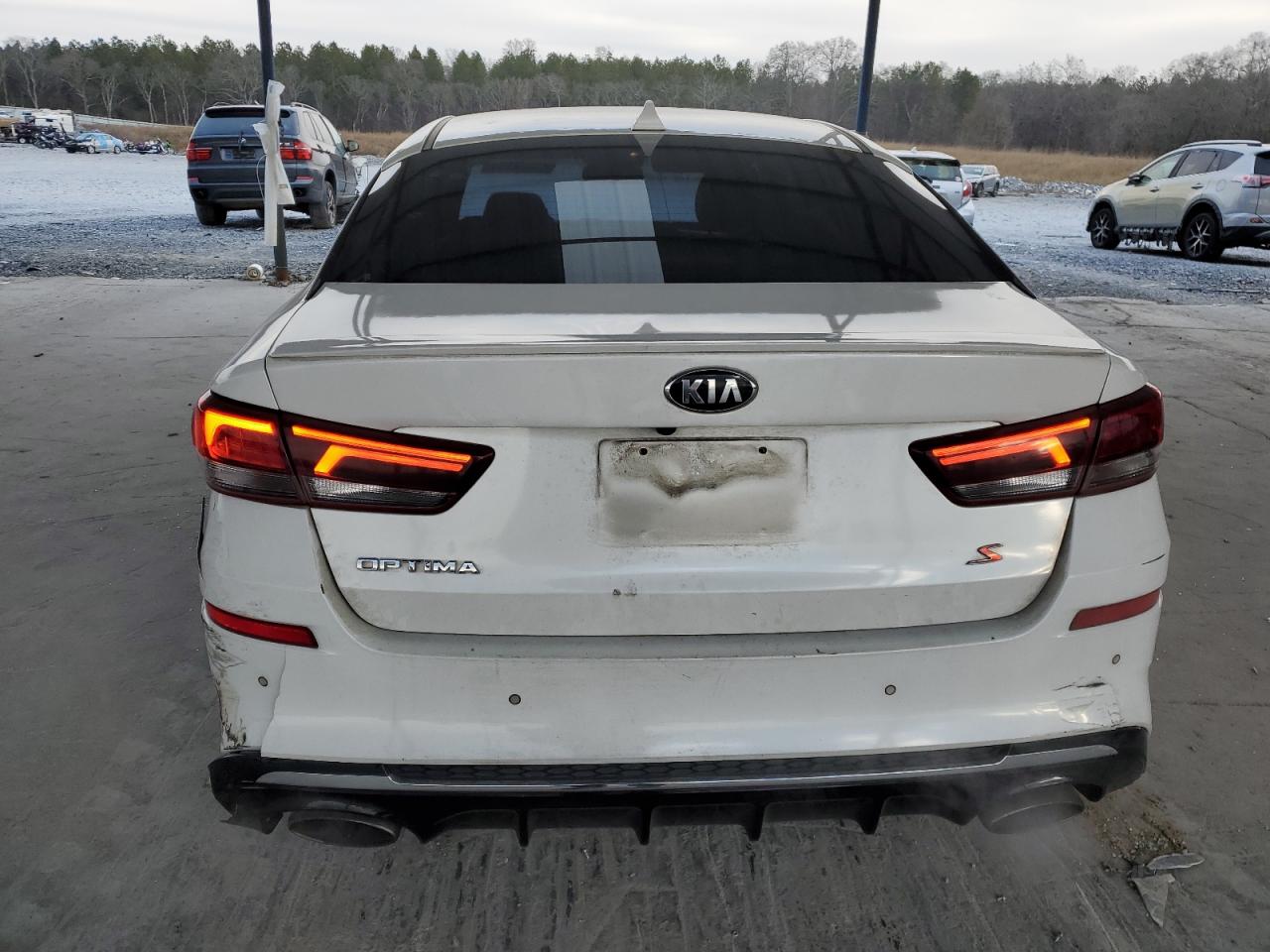 2020 Kia Optima - Image 6