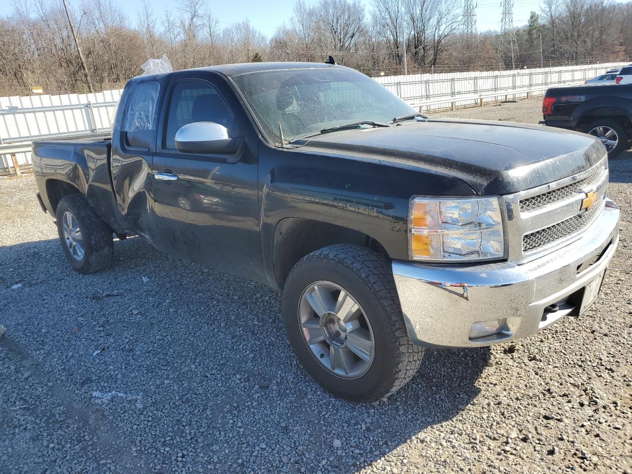 2012 Chevrolet Silverado - Image 4