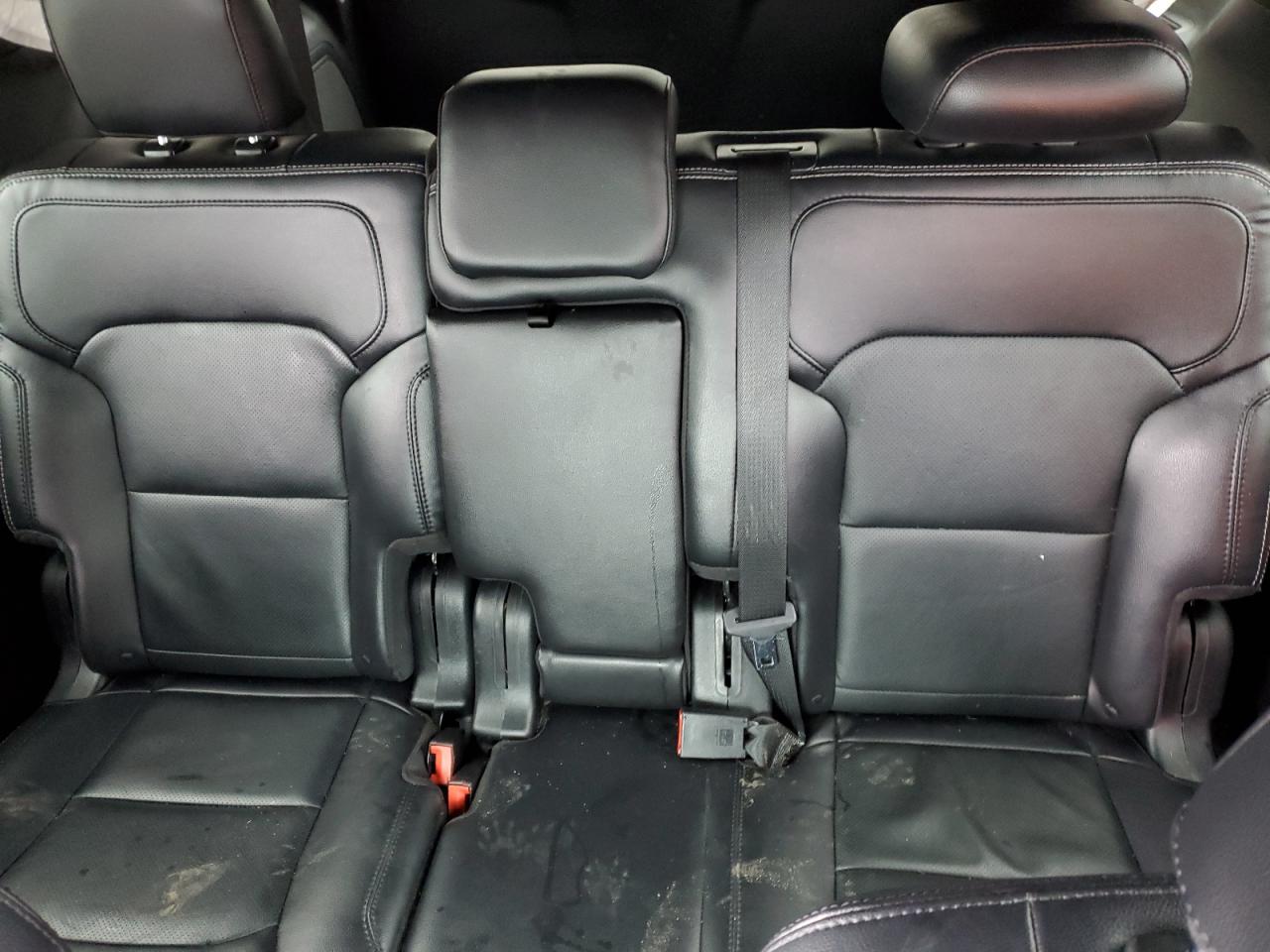 2019 Ford Explorer - Image 10