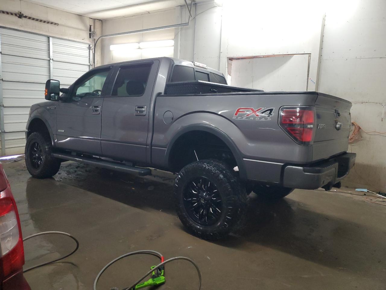 2013 Ford F-150 - Image 2