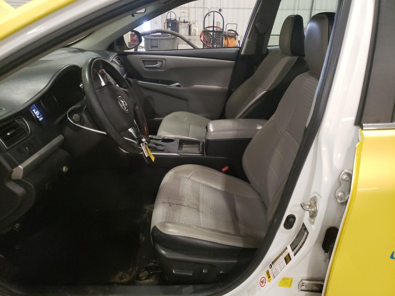 2015 Toyota Camry - Image 7