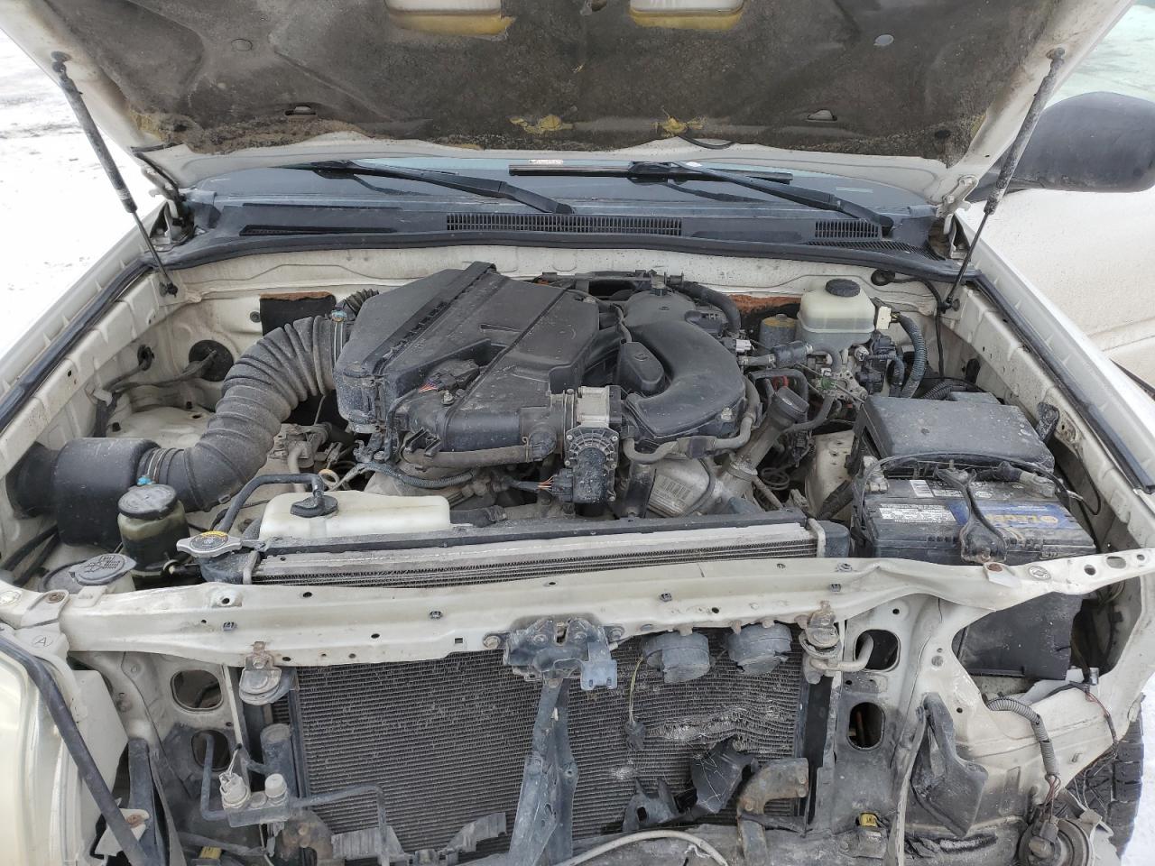 2005 Toyota 4Runner - Image 14