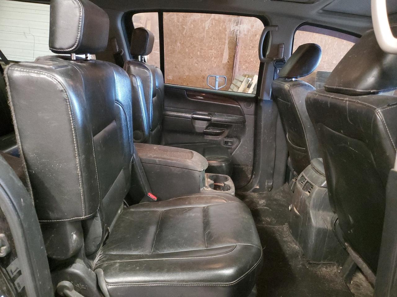 2010 Nissan Armada - Image 11