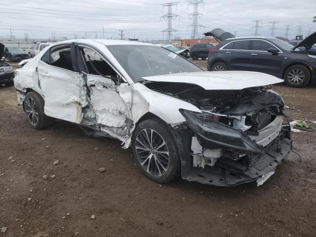  TOYOTA CAMRY 2020 Белы