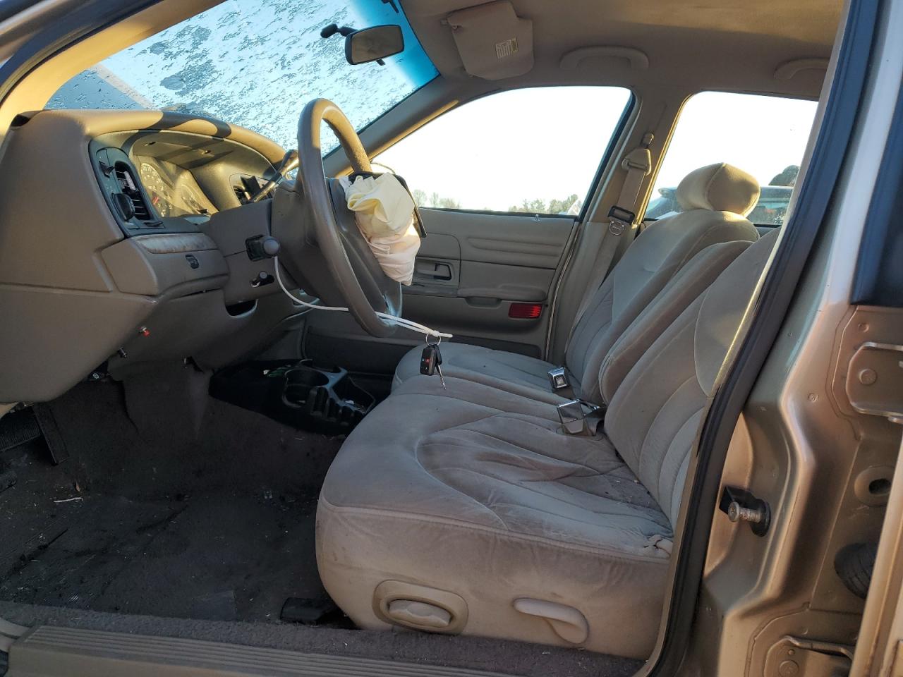 1999 Ford Crown Victoria - Image 7