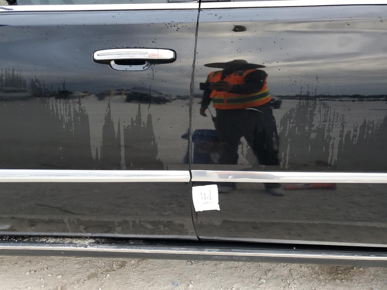 2016 Cadillac Escalade - Image 13