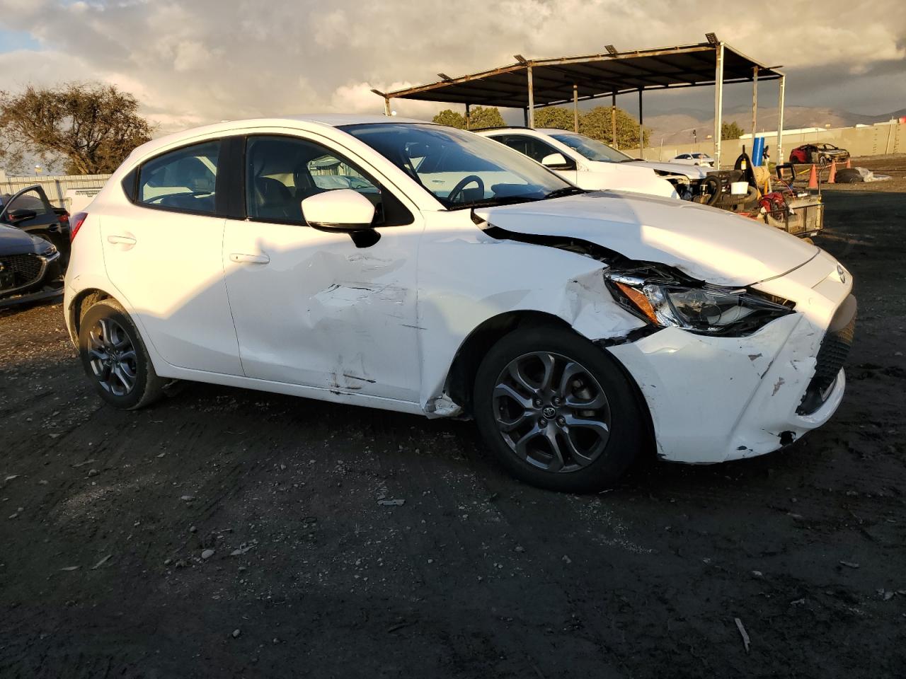 2020 Toyota Yaris - Image 4