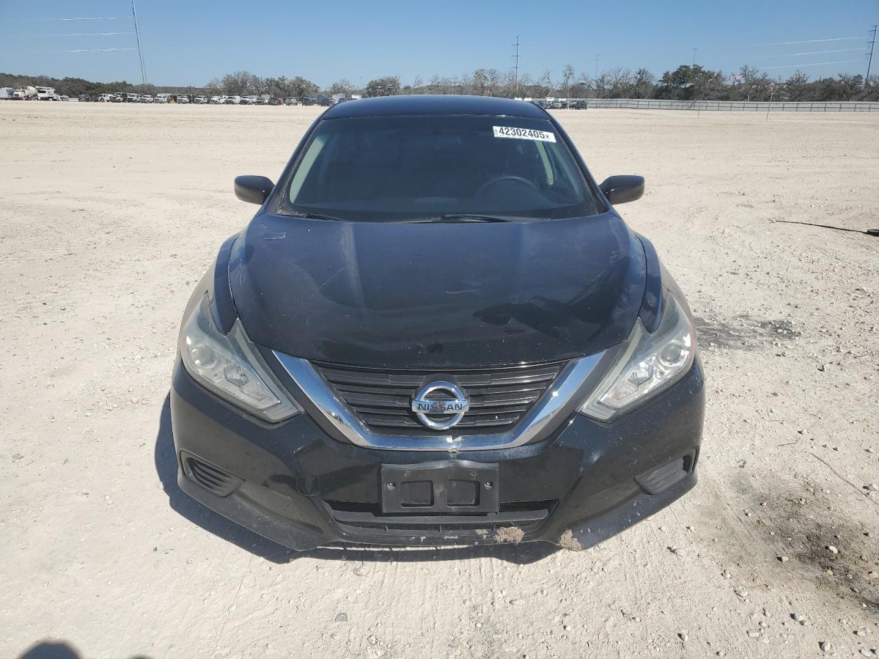 2017 Nissan Altima - Image 5