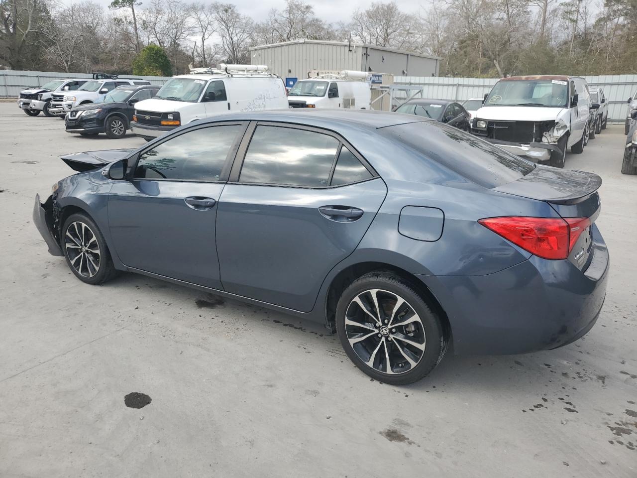 2017 Toyota Corolla - Image 2
