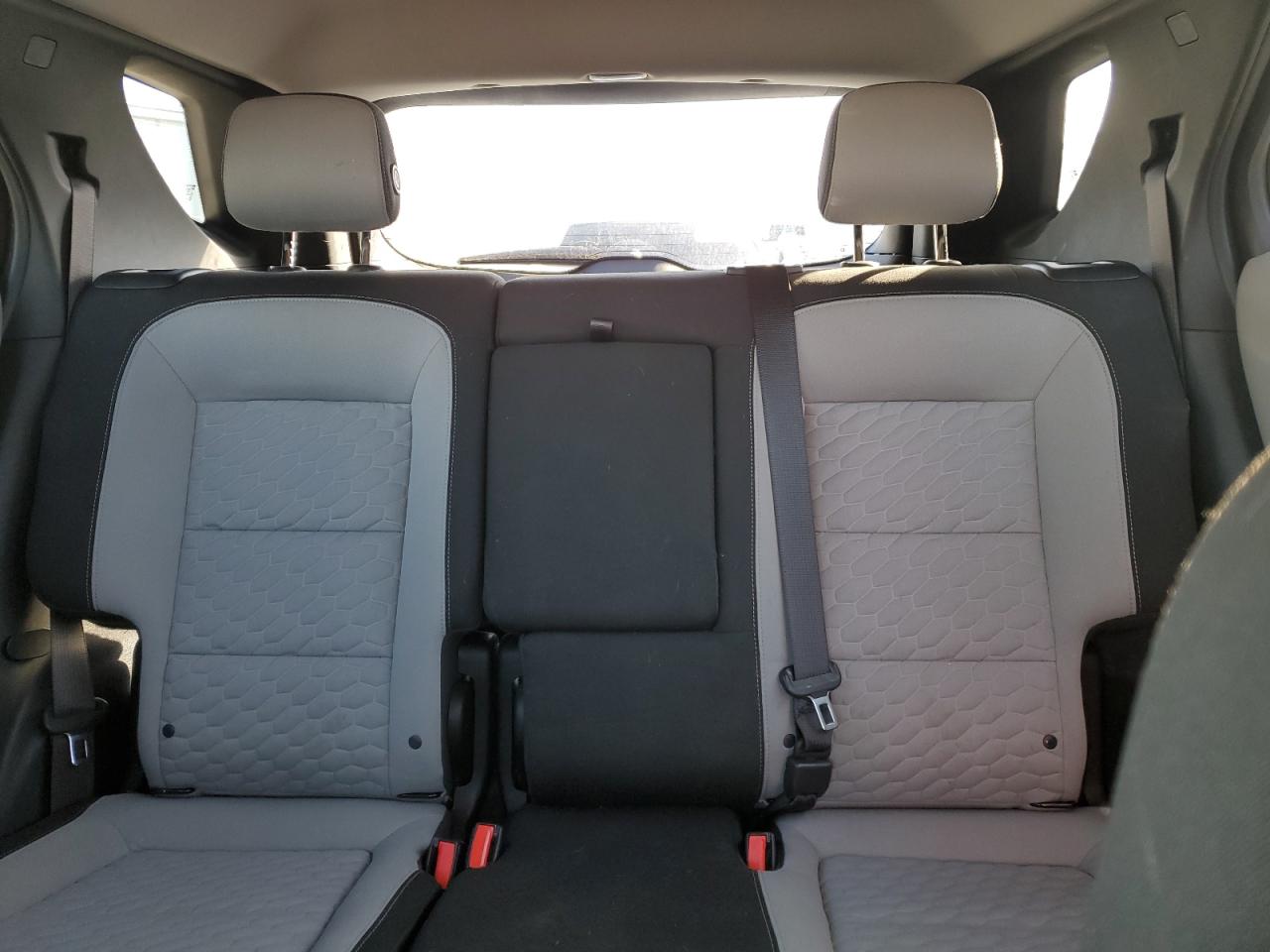2018 Chevrolet Equinox - Image 10