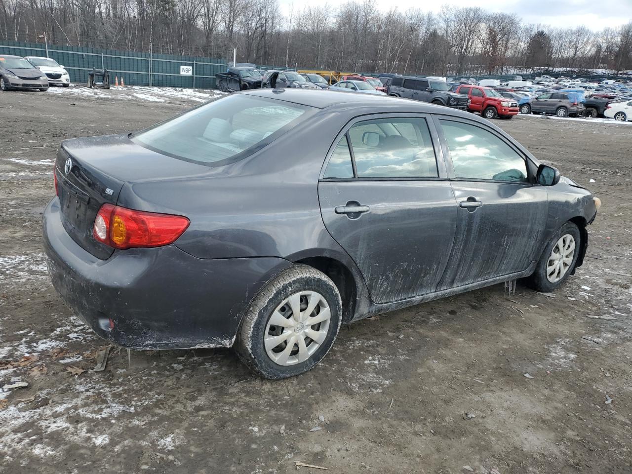 2010 Toyota Corolla - Image 3