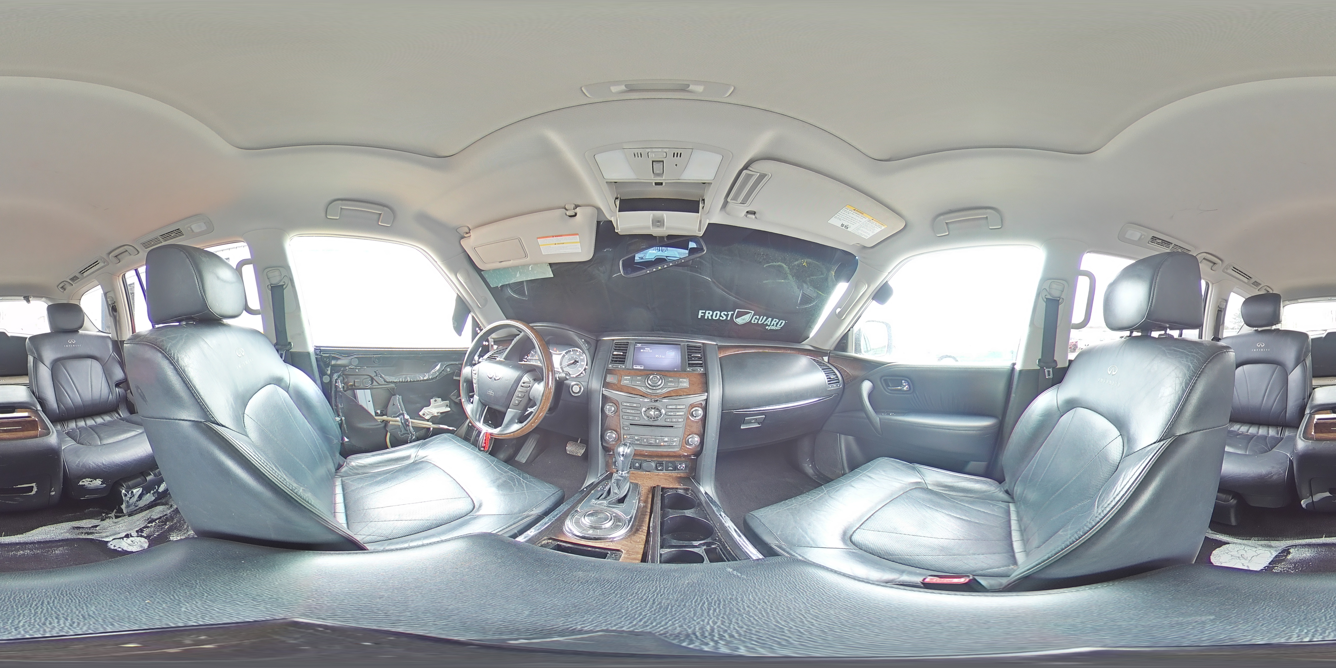 2013 Infiniti QX56 - Image 16