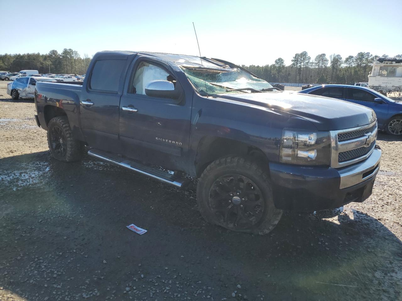 2010 Chevrolet Silverado - Image 4