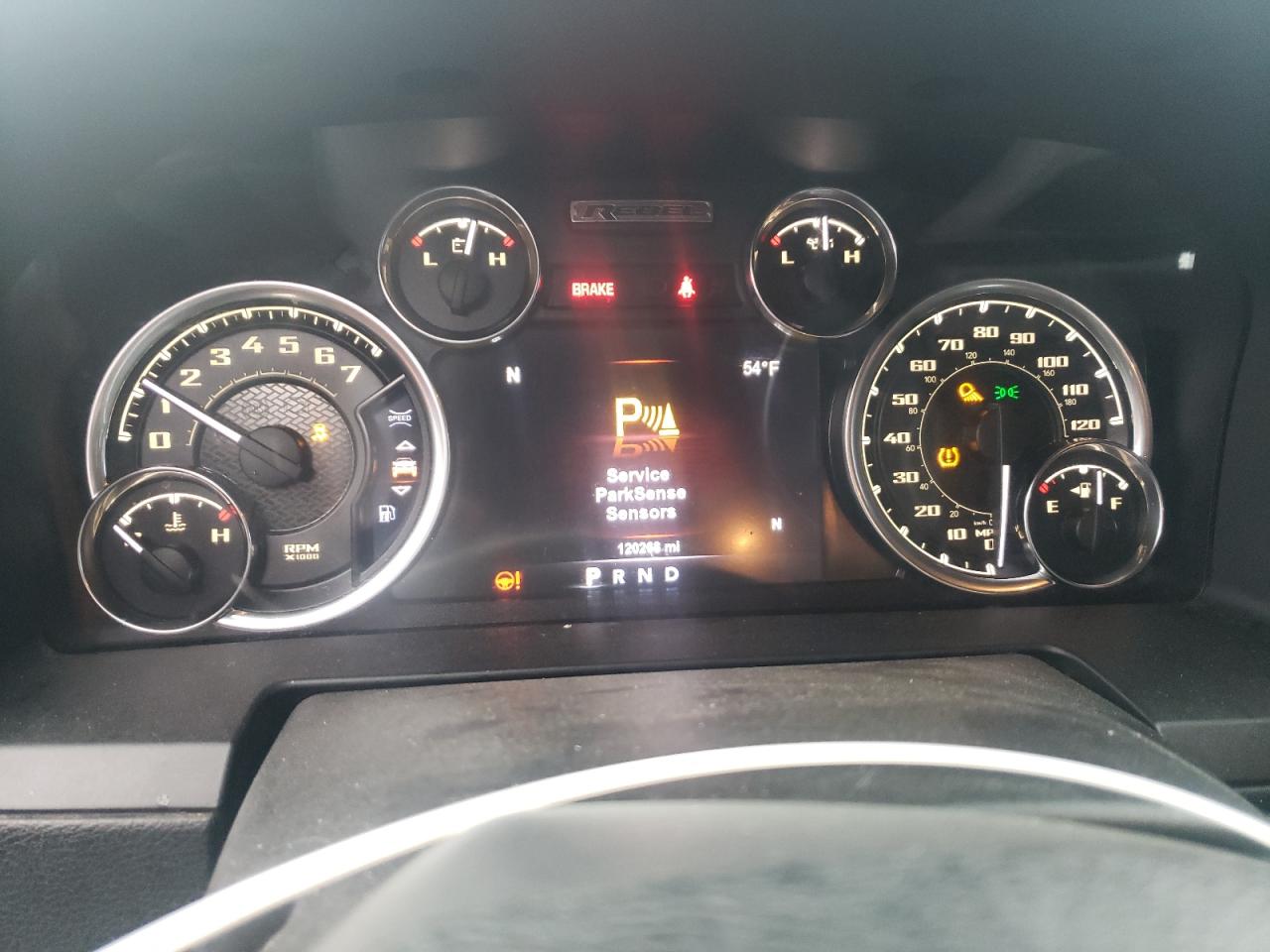 2018 RAM 1500 - Image 9