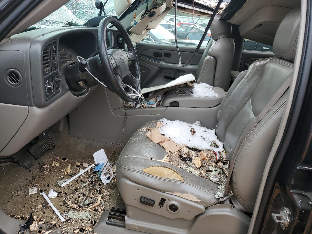 2005 Chevrolet Suburban K1500 VIN: 3GNFK16Z35G285352 Lot: 87891235