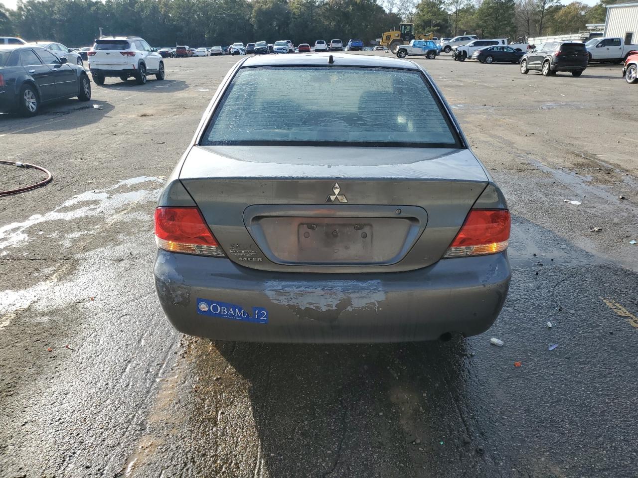 2005 Mitsubishi Lancer - Image 6