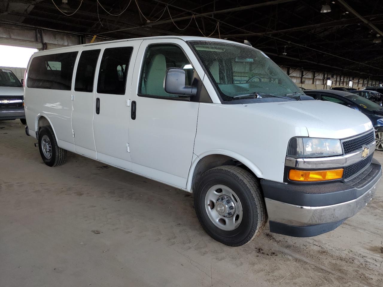 2019 Chevrolet Express - Image 4