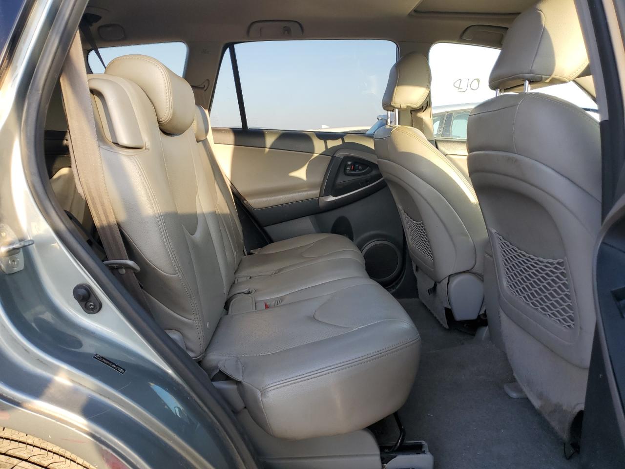 2008 Toyota RAV 4 - Image 11