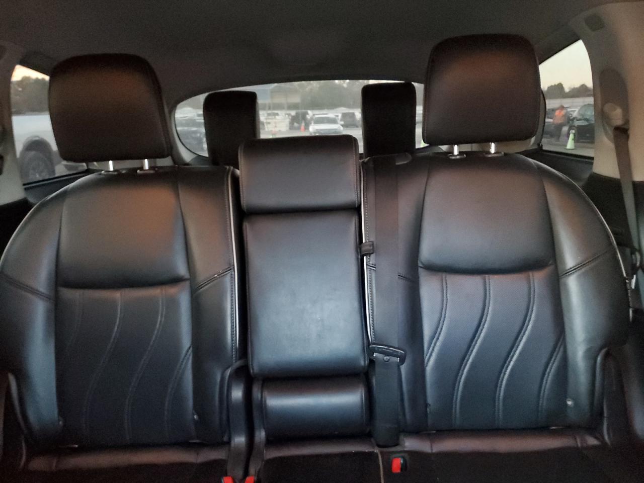 2018 Infiniti QX60 - Image 10