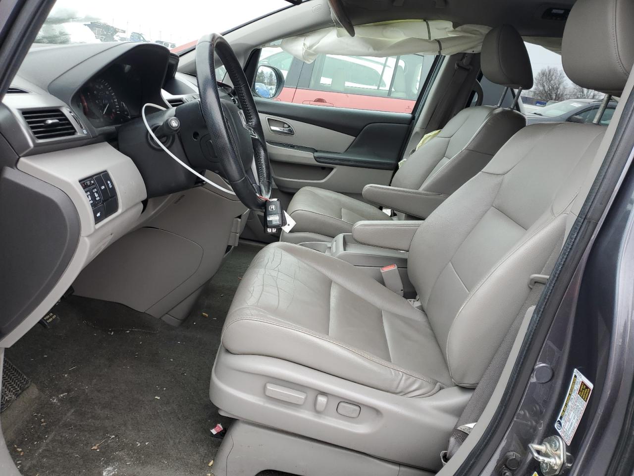 2014 Honda Odyssey - Image 7