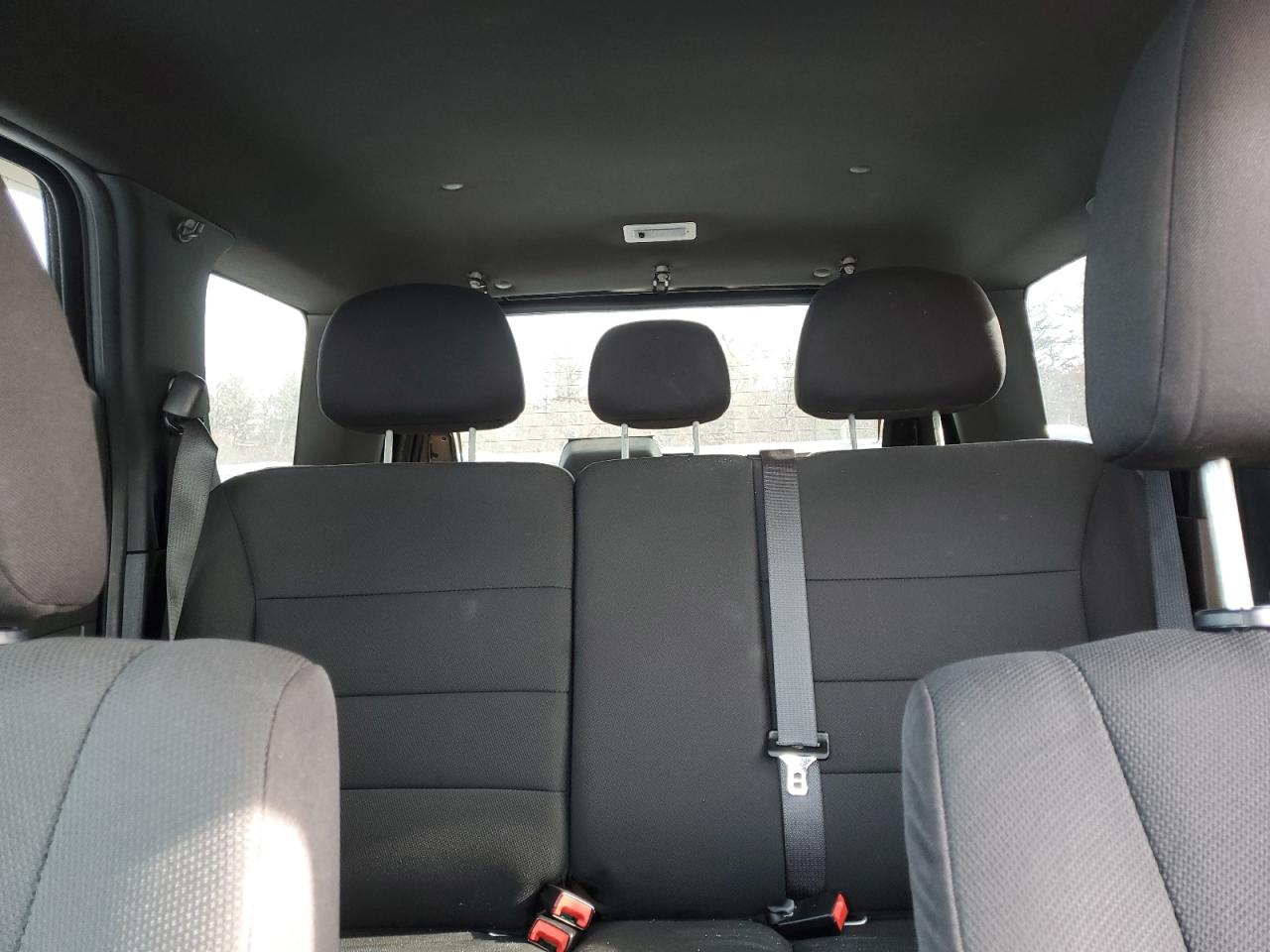 2010 Ford Escape - Image 10