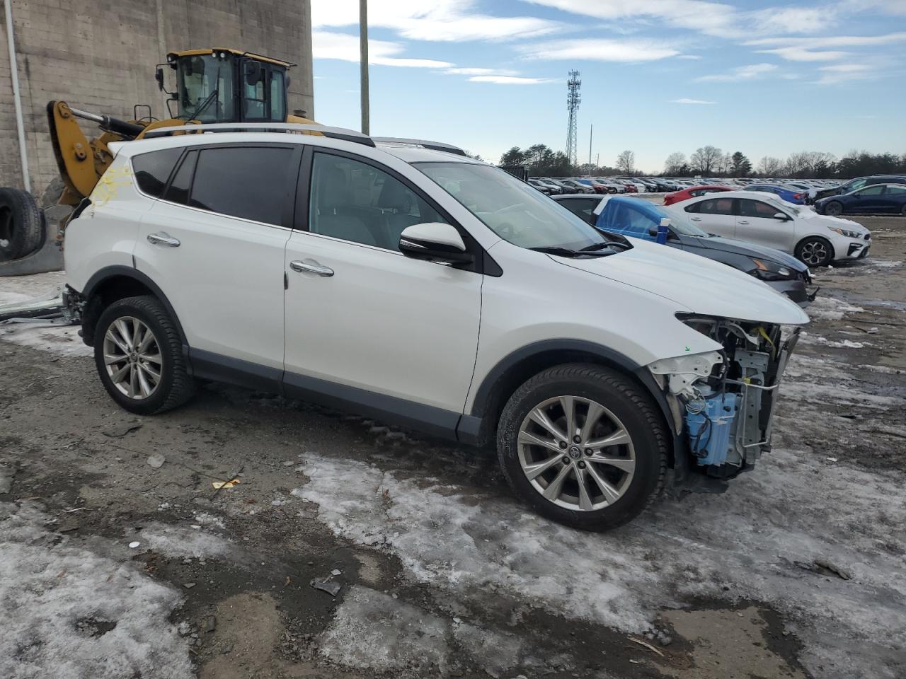 2018 Toyota RAV 4 - Image 4